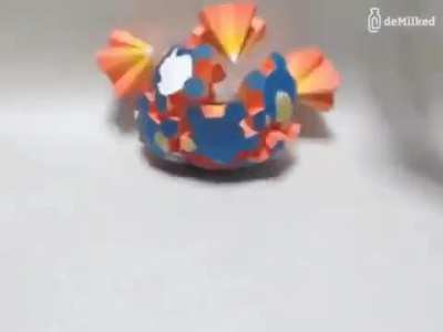 Some impressive popping paper.