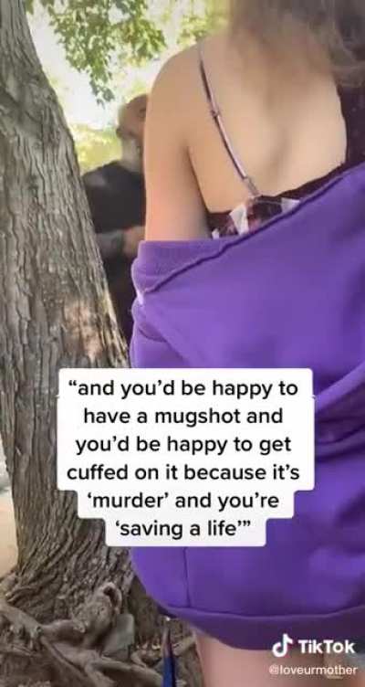 Man Calls Out Anti-Abortion Protesters