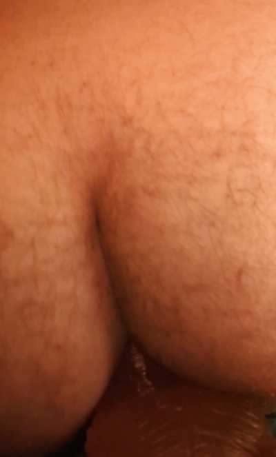 i really wish i could get tied up and left in front of a fucking machine to get pounded open by this giant dildo