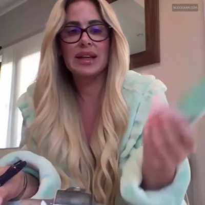 Guys!!!! Kim zolciak biermann nip slip