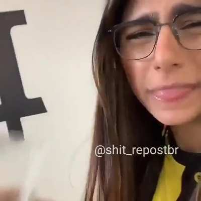 ACREDITE EM MIM EU JÁ VI ELA BEBÊ COISA BEM MAS BEM PIOR DO QUE ISSO