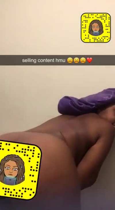 selling content add me on snap💦<wbr>🍑👅 @niyahdacutie