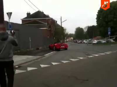 How to wreck your Ferrari 348 in 10 seconds