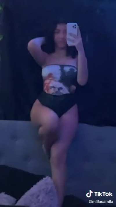 😻