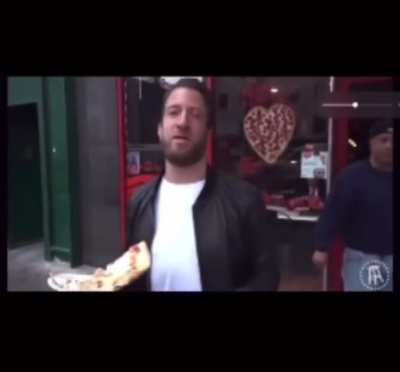 When you just tryna eat ya pizza but the NPCs start glitching 😂