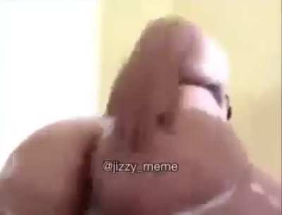 SHAKE THAT ASS DUDE SHAKE IT (oh you got an ass on you) THUGHUNRER VIDEO S 4K DOWNL<wbr>OAD😍💕<wbr>👹