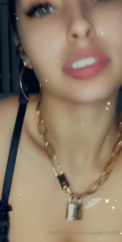 GET HER FOLDER ⬇️⬇️⬇<wbr>️