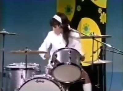 Remembering Karen Carpenter, gone 40 years ago. Here she is performing a drum solo in 1968 at the age of 18.
