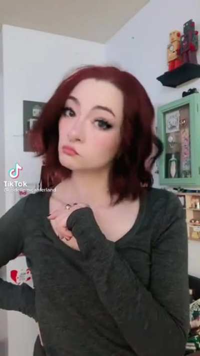 Jodelle Ferland