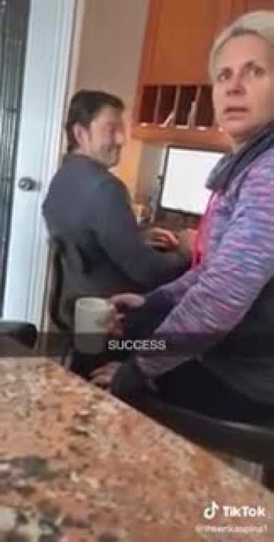 This reaction is priceless about Reese Witherspoon joke