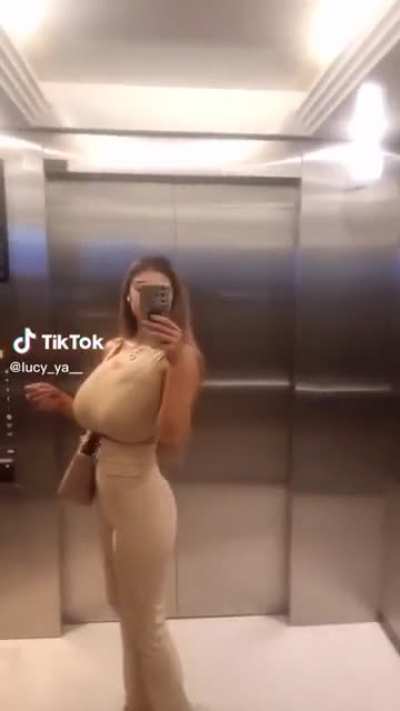 lucy_ya__