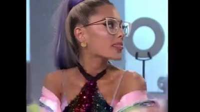 Ariana teasing us with her lips and tongue