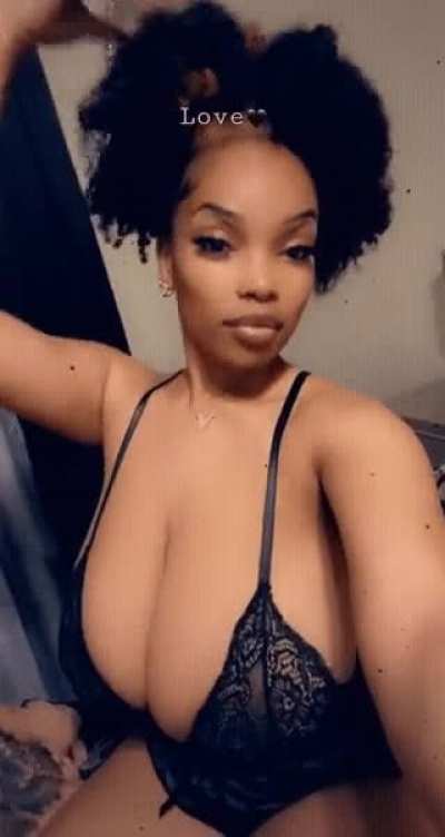 🥰