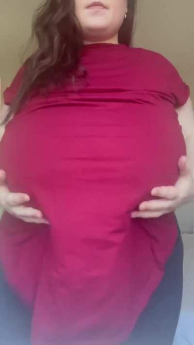 with big boobs, comes big responsibilititty (OC)