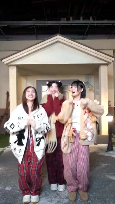251221 Twitter Update with Nayeon, Momo and Dahyun - ✨🎄HAPPY HOLIDAY🎄✨ Wonderful Day♪