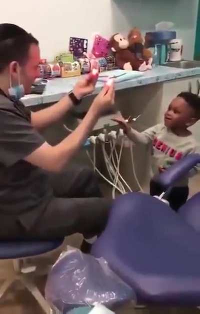 The kid is amazed