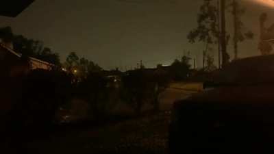 Southern Louisiana Loud Thunderstorms and Lightning. Sound on!!!