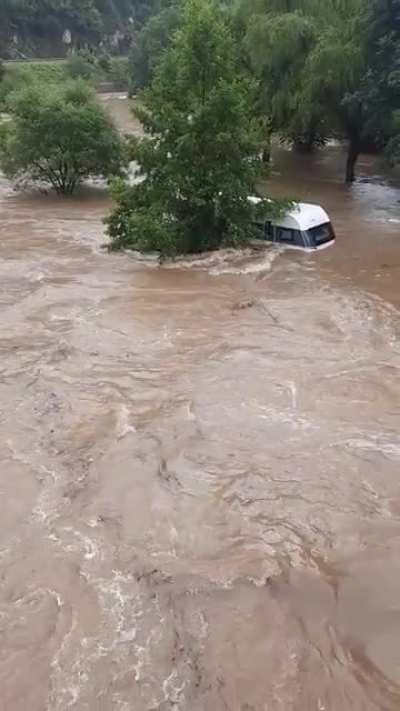 €50,000 floating away today in Bourscheid-Plage