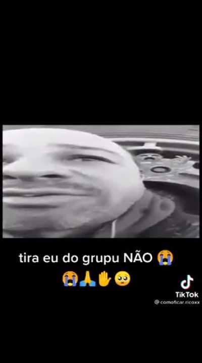 😢