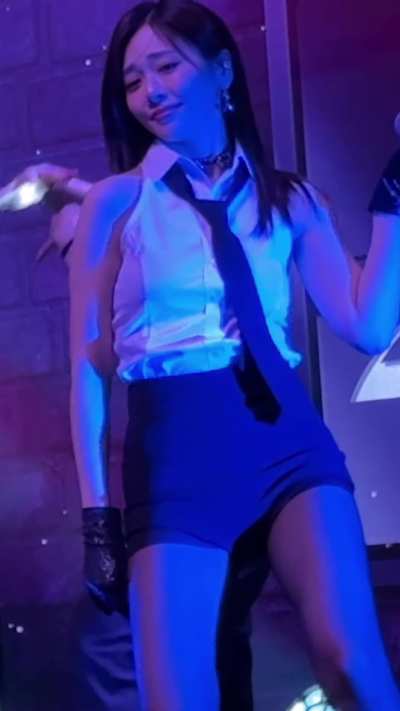 🛐 legs (Jiu)