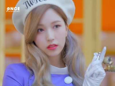 210224 - Mina