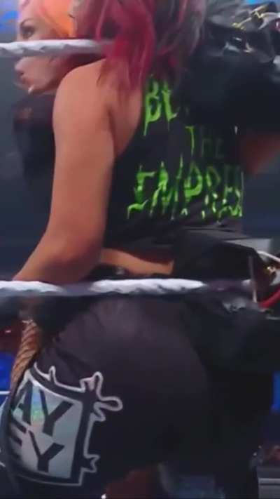 Should My Face Be That Turnbuckle