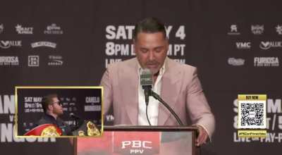 Things just got intense between Oscar de la Hoya and Canelo at todays press conference 