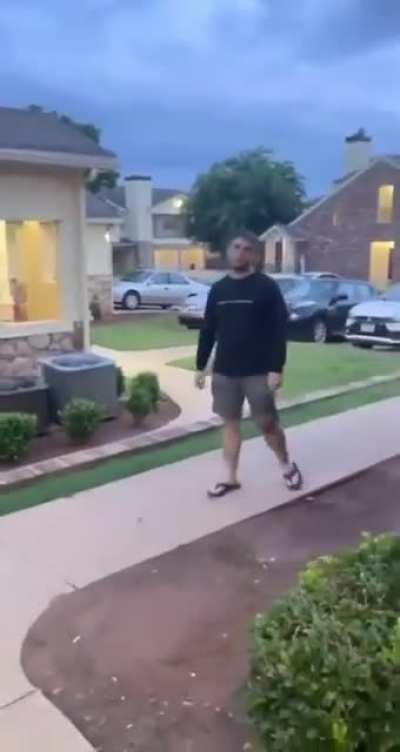 I would be terrified if she approached my home like this