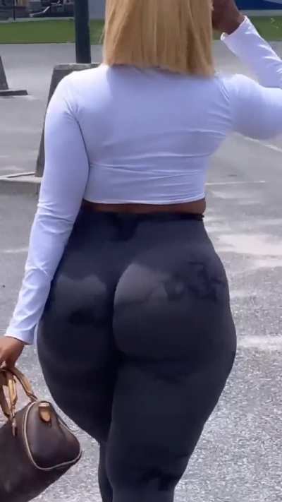 🤤