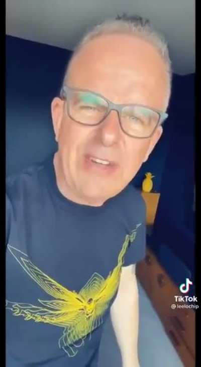 😎