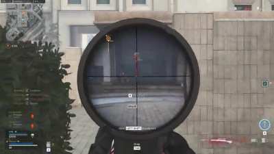 When a quad pushes you and your last surviving teammate doesn't trust your shots...