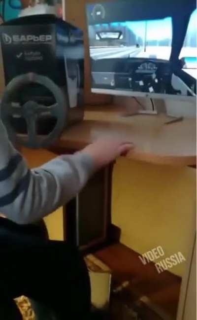 Russian gamer setup