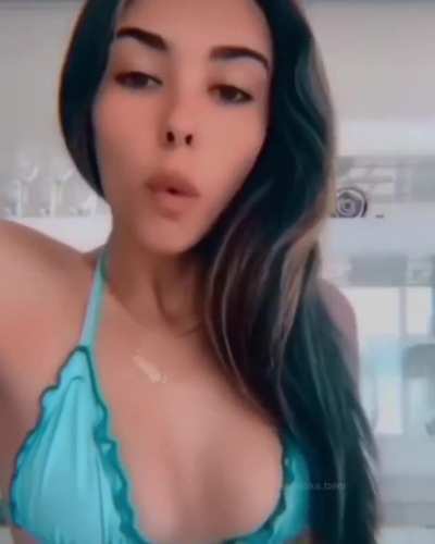 what a babe