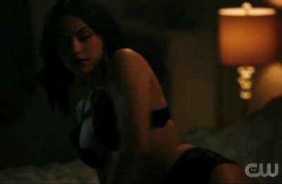 So addicted to Camila Mendes tonight 🤤