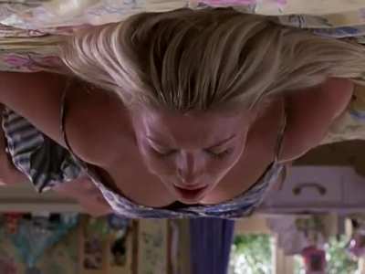 Tara Reid has a cute moan face