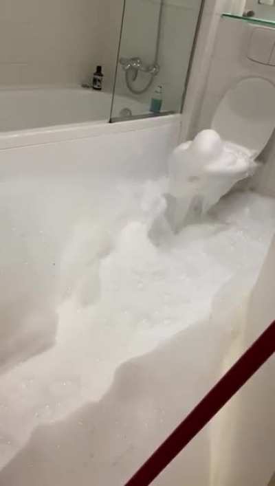 Классно, что не коричневого цвета...