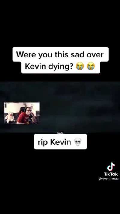 TW//: EMOTIONAL KEVIN FAN CRIES OVER HIS PASSING