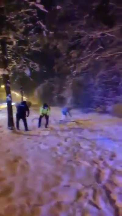 Meanwhile in Germany: senseless Police brutality against innocent children