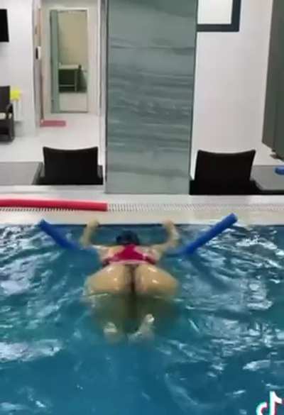 Fat butt in the pool