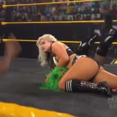 Toni Storm
