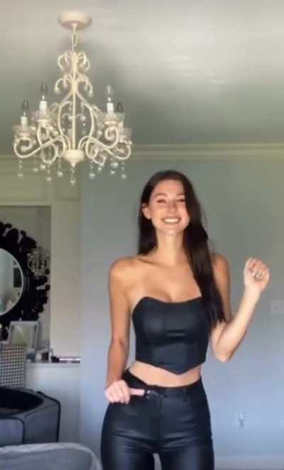 Sarah Waddles