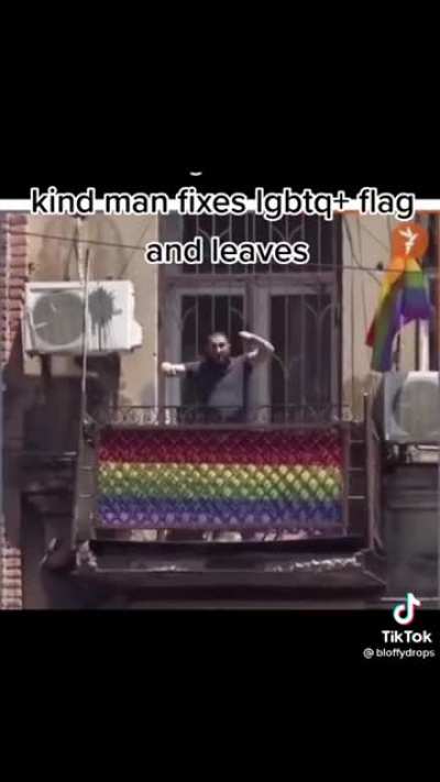 So supportive!! 🏳️‍🌈