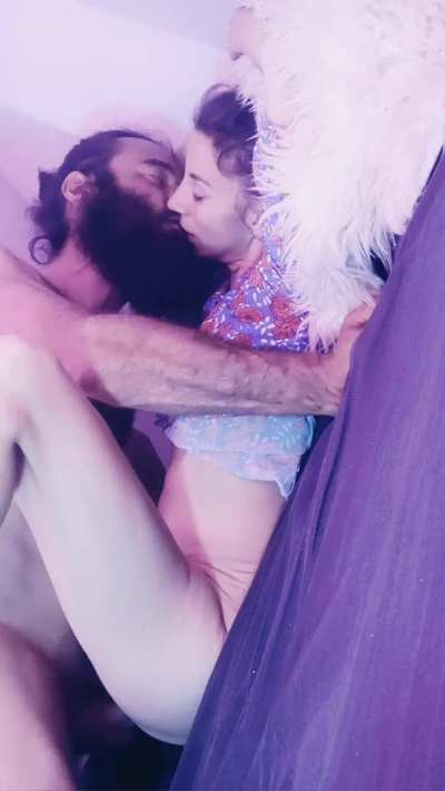 Sensual kiss & cuddle