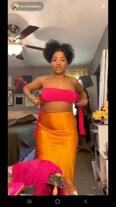 tiktok live niple r/tik<wbr>tokli<wbr>vesli<wbr>p