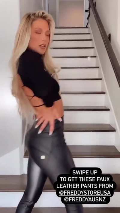 Kelly Kelly