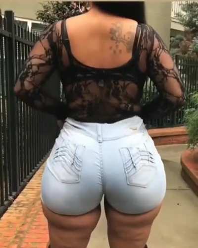 DEM BOOTEE SHAWTZ