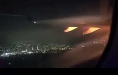 cameraman cool as a cucumber while left engine goes boom (Delta Air Lines Airbus A330-323 in Sao Paulo/Brazil)