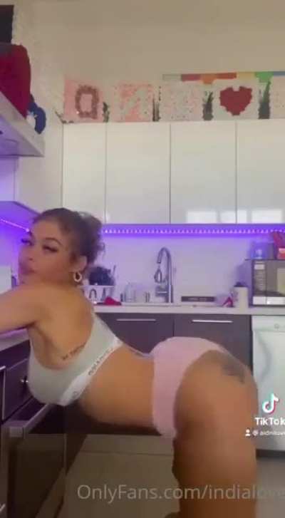 gyat