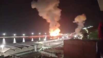 Secondary explosion from a ship hit in Caracas.