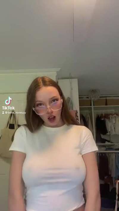 bella_honey_
